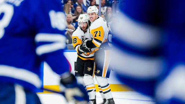 Pittsburgh Penguins v Toronto Maple Leafs 