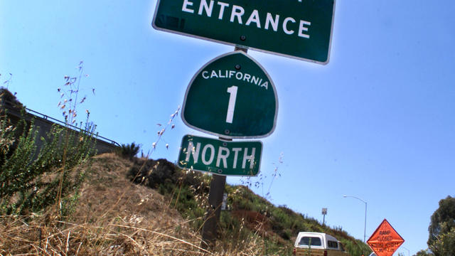 Dana Point–––Freeway entrance signs have been posted at the Doheny Park Road entrance to a stretch o 