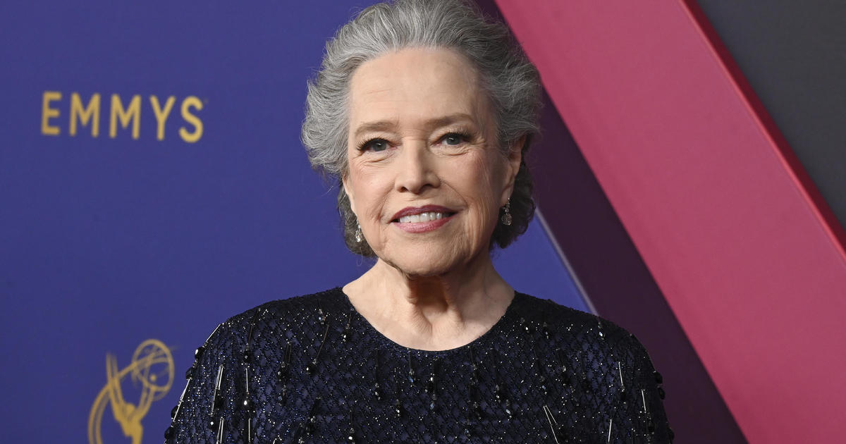 Kathy Bates on "Matlock" role, ageism and her healthy lifestyle