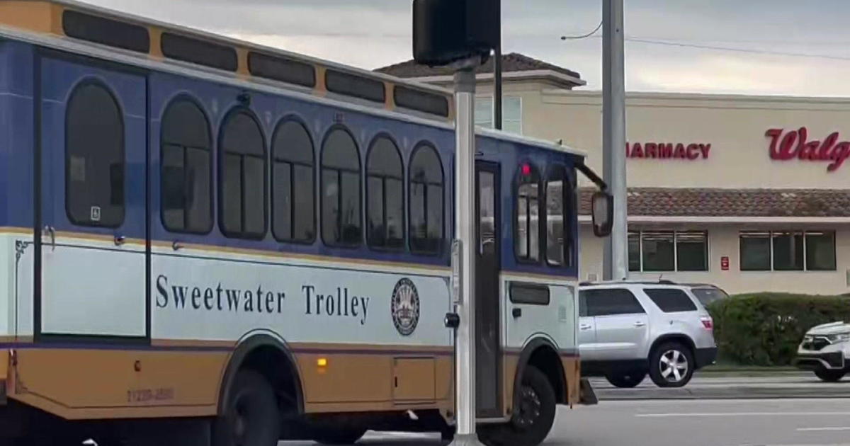 Miami-Dade advocates raise concerns over high costs of free trolley services