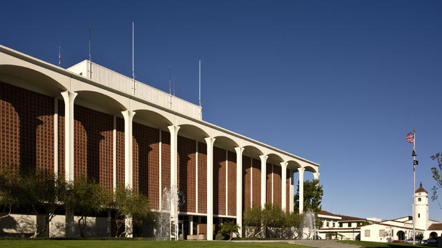 USA - Small Towns - Fullerton - City Hall 