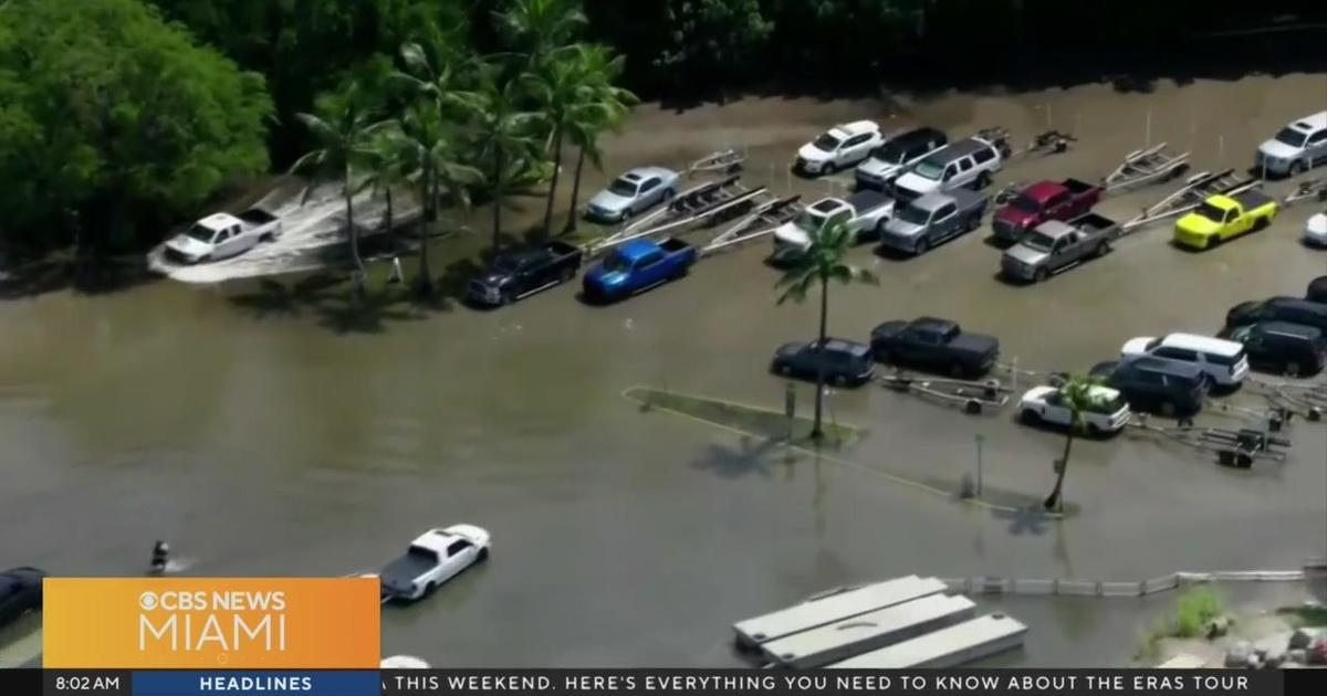 King tides rolling in and bringing possible flooding to South Florida