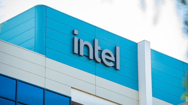 intel-moneywatch-1268614-640x360.jpg 