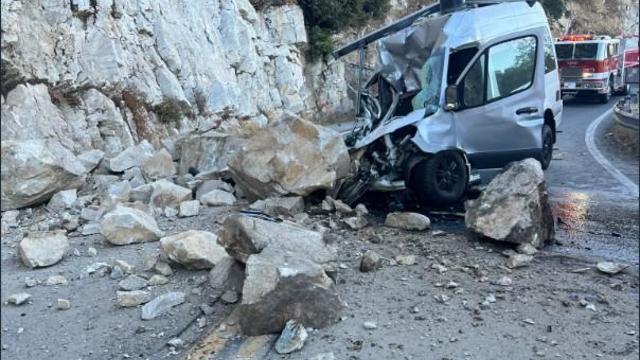 san-bernardino-mountain-rockslide.jpg 