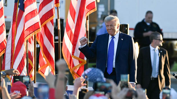 PHOTOS: Trump holds rally in Latrobe, Pennsylvania 