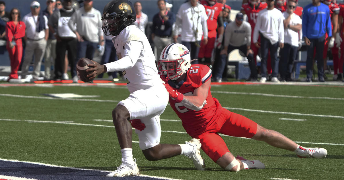 Shedeur Sanders scores 3 touchdowns as Colorado beats Arizona 34-7