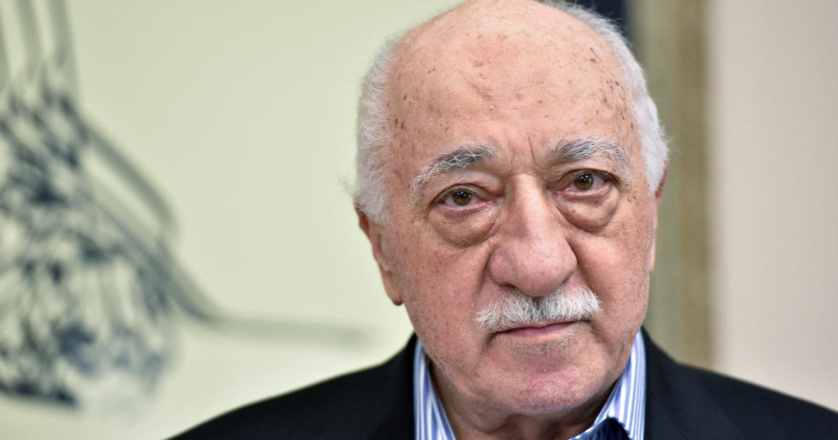 Fethullah Gülen, a US-based cleric accused of plotting the 2016 coup attempt in Turkey, has died