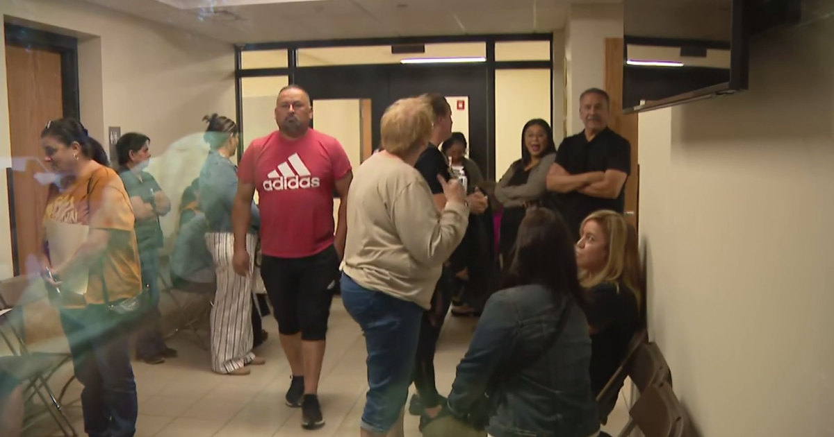 South suburban Chicago school administrator draws outrage over