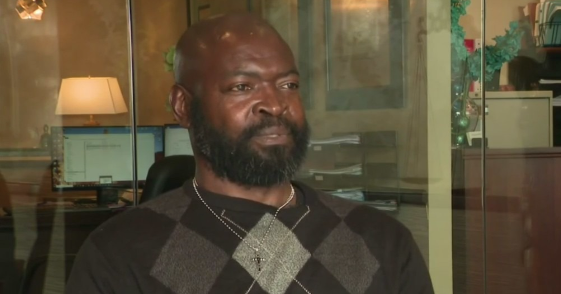 Charge dropped against man shot 6 times by Miami police Charge dropped against man shot 6 times by Miami police