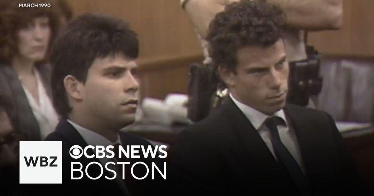 Prosecutors Menendez brothers be resentenced for murdering