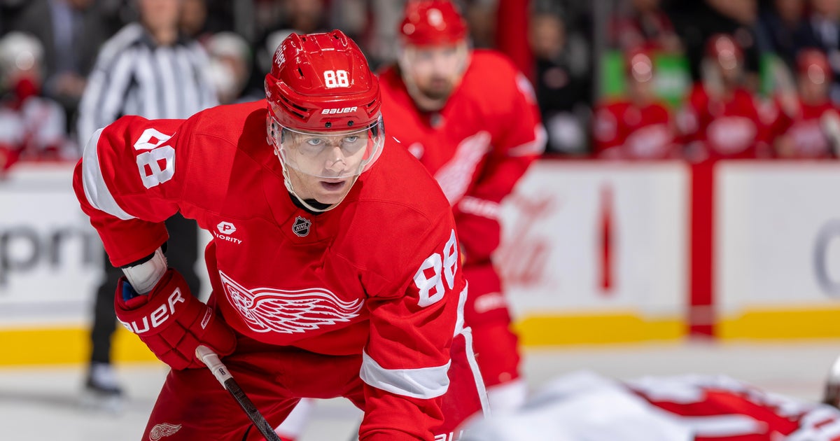 Red Wings Defeat Devils, Extend Winning Streak