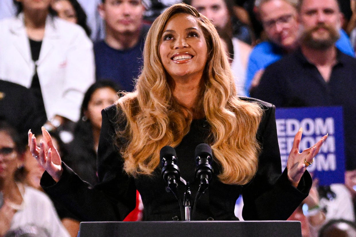 Beyoncé endorses Harris for president at Houston rally: 