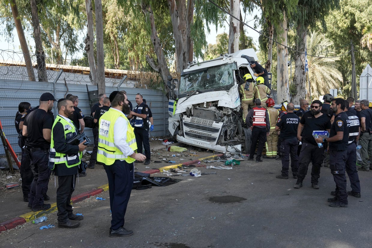 Truck slammed into bus stop near Tel Aviv killing 1, injuring dozens ...