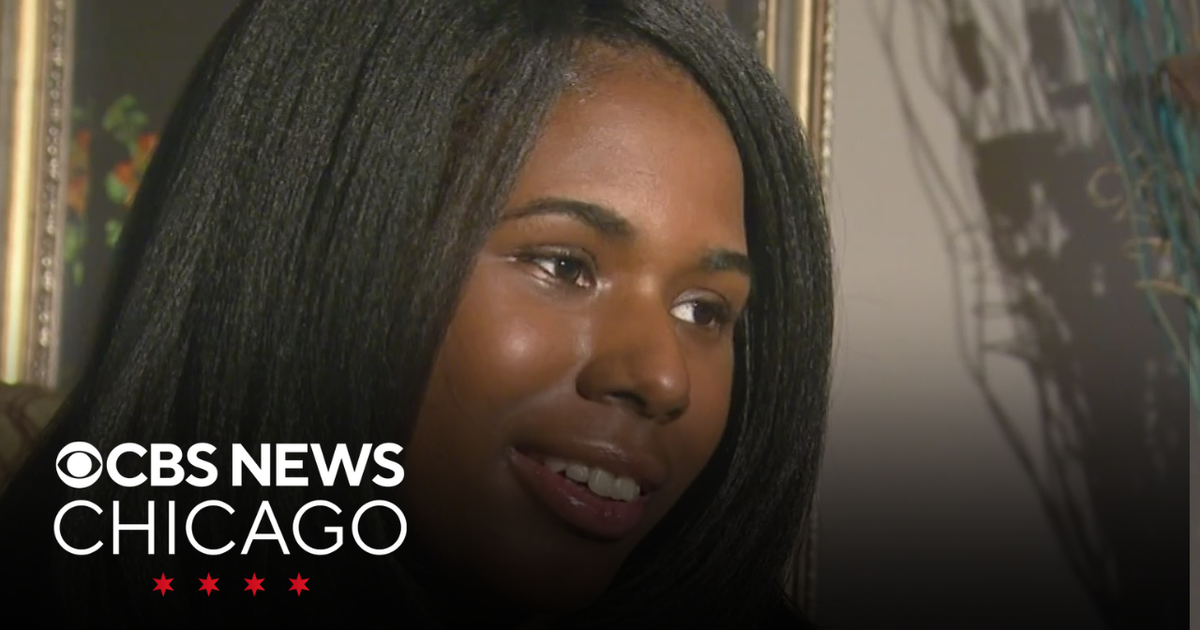 Woman who beat rare lung disease as a teen dies, family says - CBS Chicago