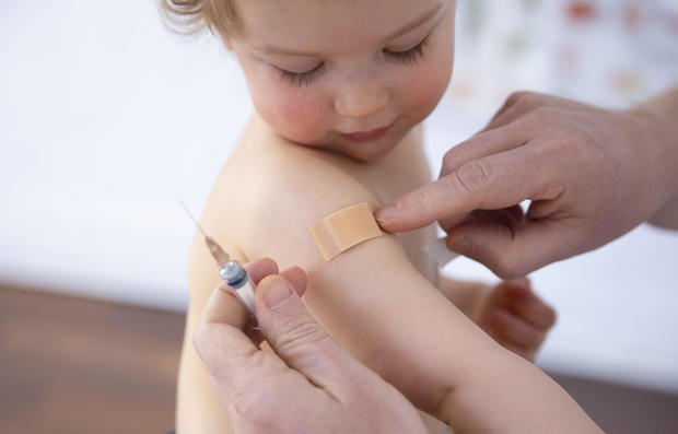 Children vaccination 