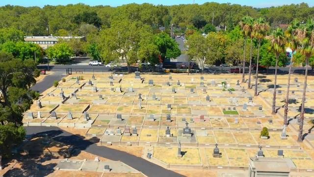 sacramento-cemetery.jpg 