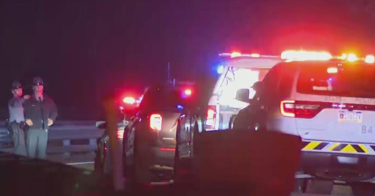 One dead, several injured in Washington County head-on crash - CBS ...