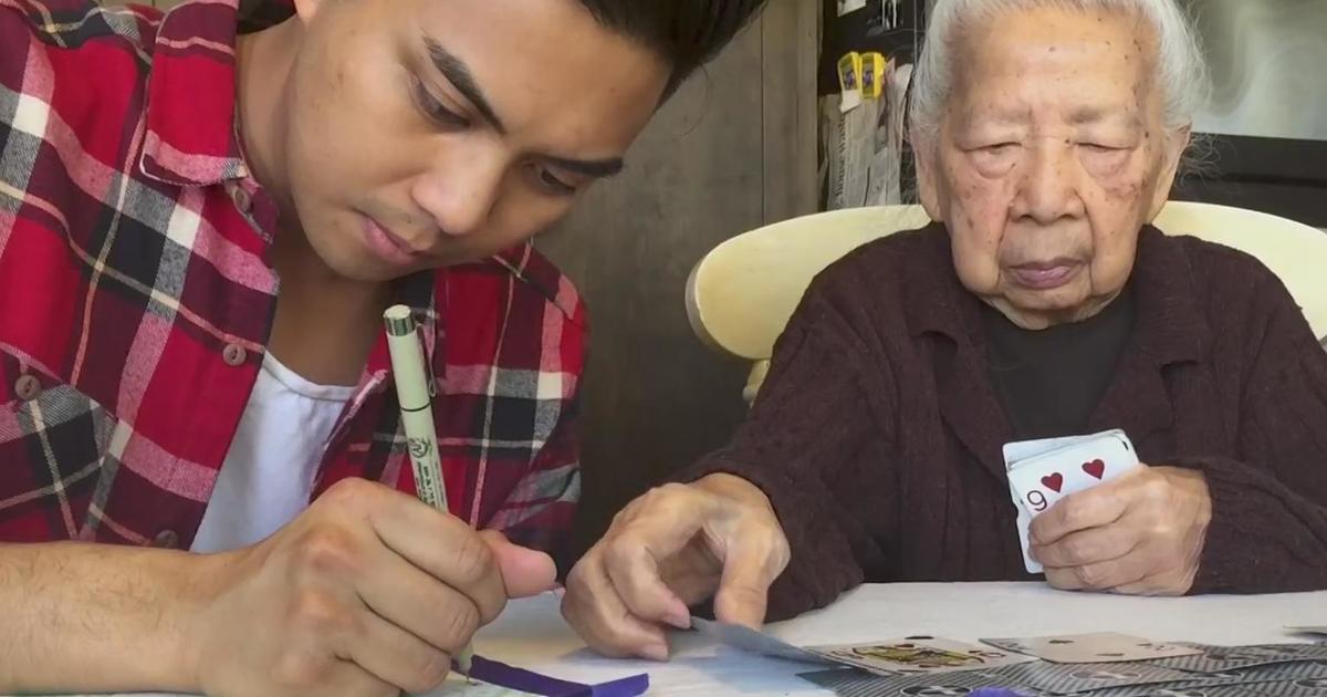 Filipino artist connects with his