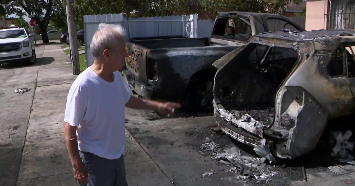 Miami Police appeal for help after cars torched in Allapattah Miami Police appeal for help after cars torched in Allapattah