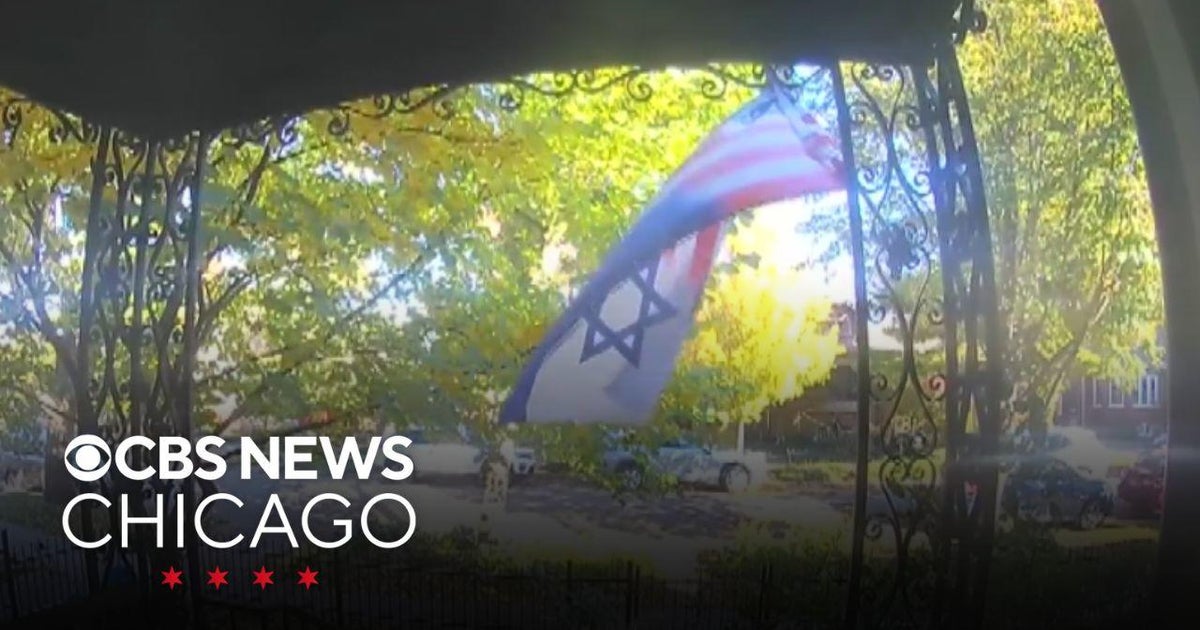 Chicago Man Charged With Hate Crime and Terrorism