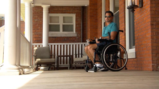 Illinois Shoochover survived chances after taking a bullet in the brain star-news.press/wp Chris Smith