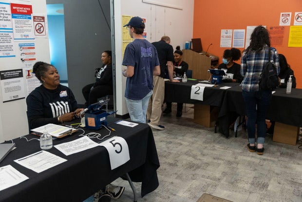 Early voting in Fulton county, USA