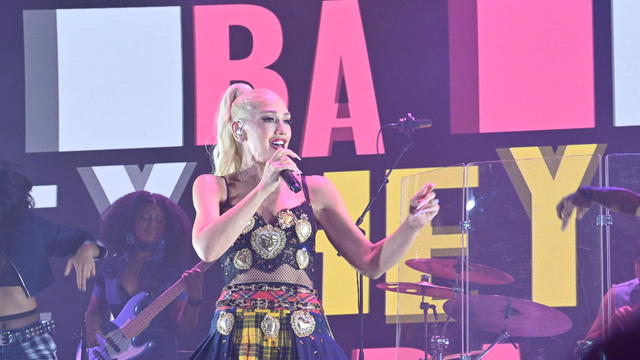 gwenstefani-1103.jpg 