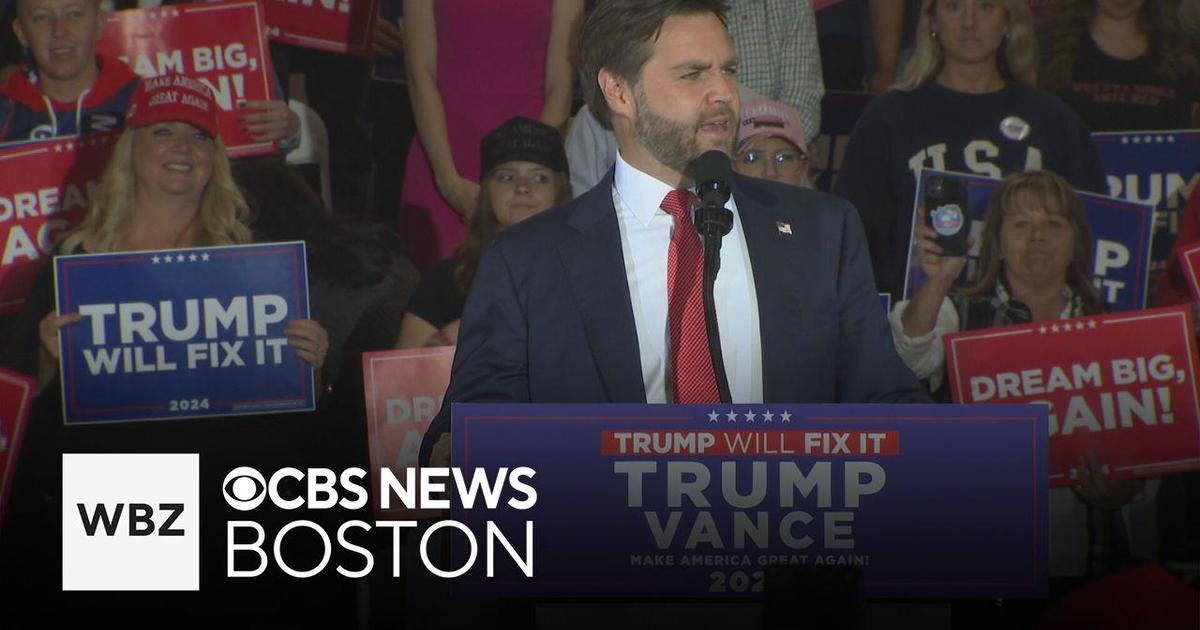 JD Vance says “we’re going to turn New Hampshire red” at Derry rally