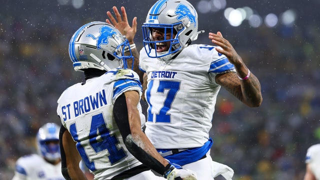 Detroit Lions v Green Bay Packers