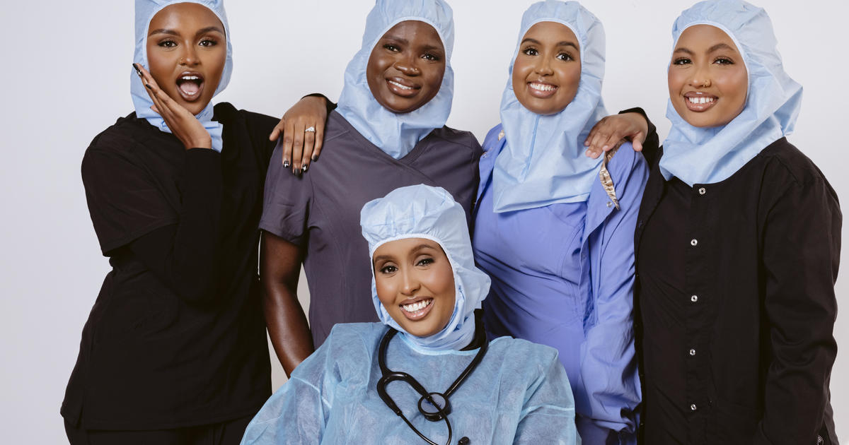 Respiratory therapists create disposable hijabs for Muslim health care workers Respiratory therapists create disposable hijabs for Muslim health care workers
