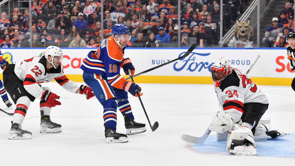 Jake Allen shines in goal as surging Devils blank Oilers