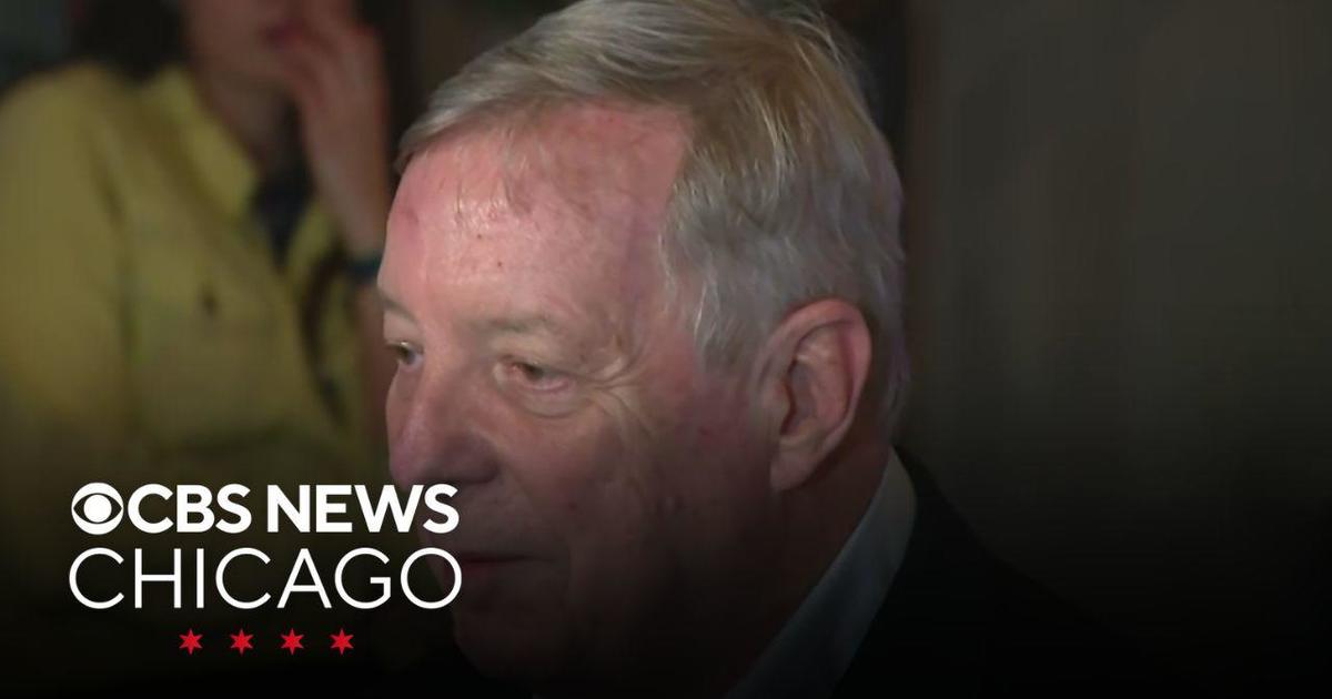 Durbin and Stratton speak at the Democratic watch party in Illinois