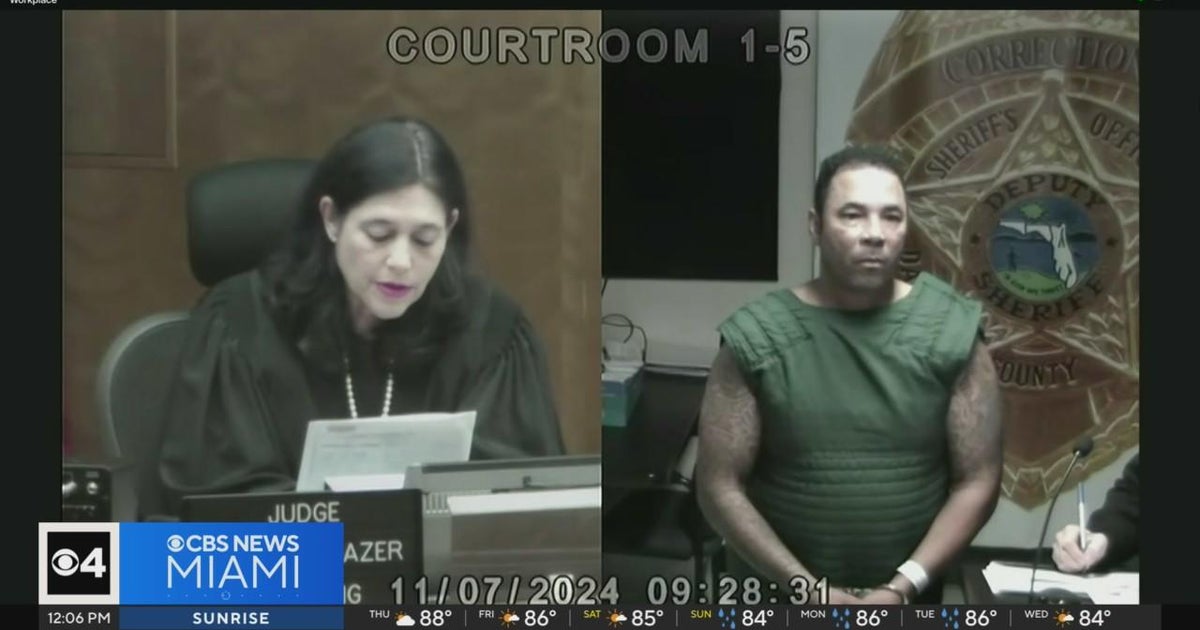 Man charged in Cuban reggaeton artist El Taiger’s death will remain in jail