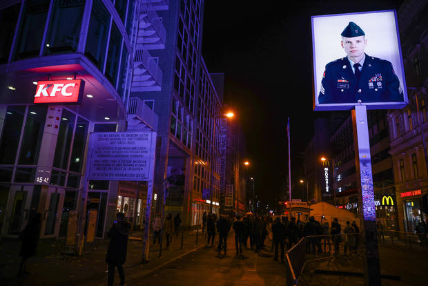 35th Anniversary Of The Fall Of The Berlin Wall Previews 