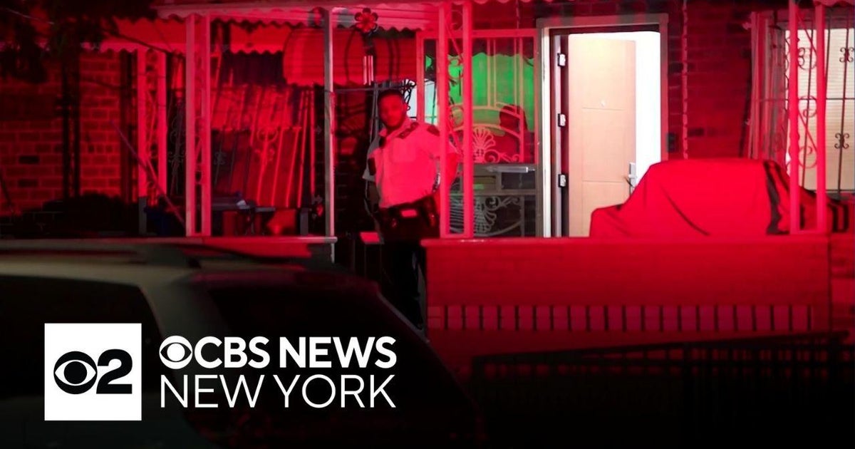 2 people tied up in Brooklyn home invasion robbery, police say - CBS ...