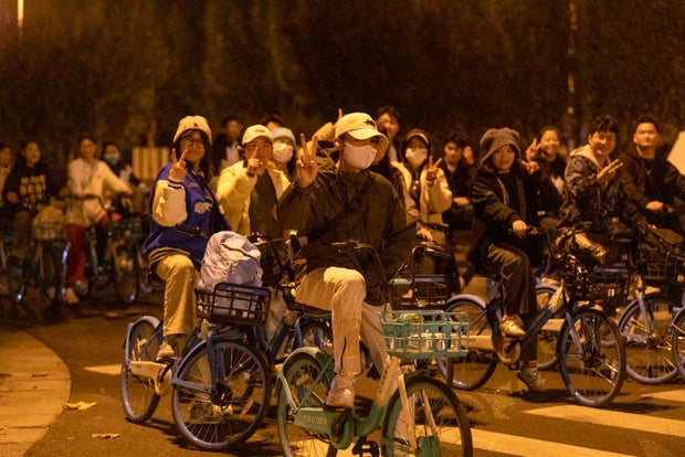 Bike ride for dumplings goes viral, gridlocking roads in central China