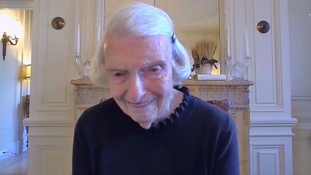 WWII veteran Mae Warner 