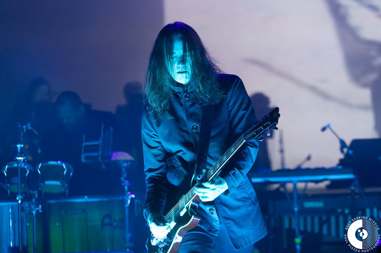 Danny Elfman performs at the Shoreline Amphitheatre