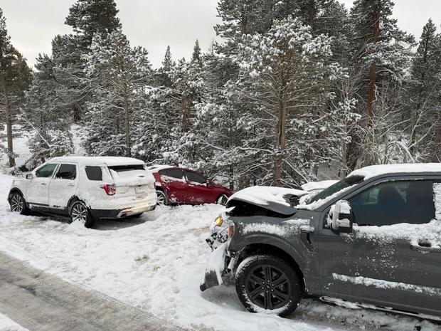 hwy-88-pile-up-alpine.jpg 