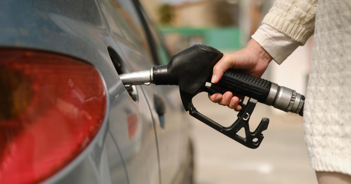 Gas prices recede and could continue dropping in 2025, forecast finds