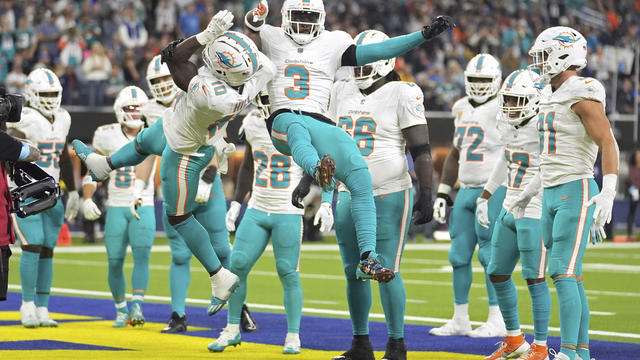 APTOPIX Dolphins Rams Football 