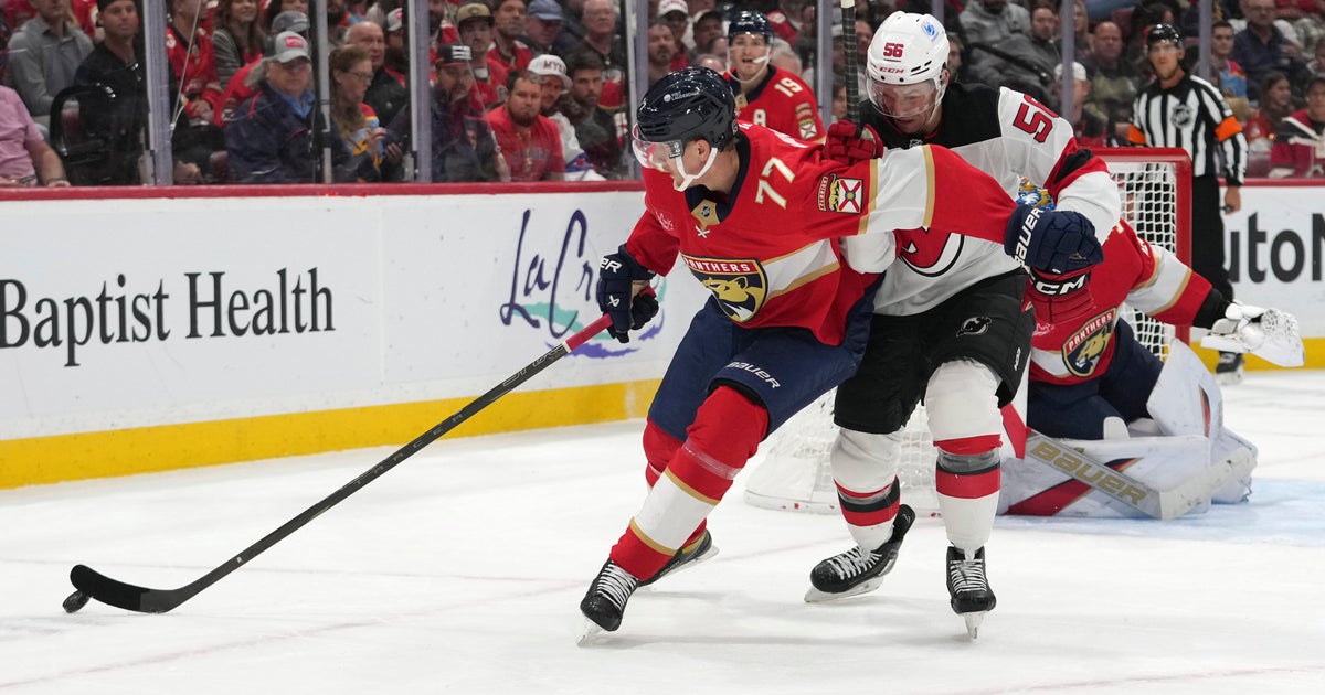 Devils beat Panthers 4-1 to snap 7-game winning streak Devils beat Panthers 4-1 to snap 7-game winning streak