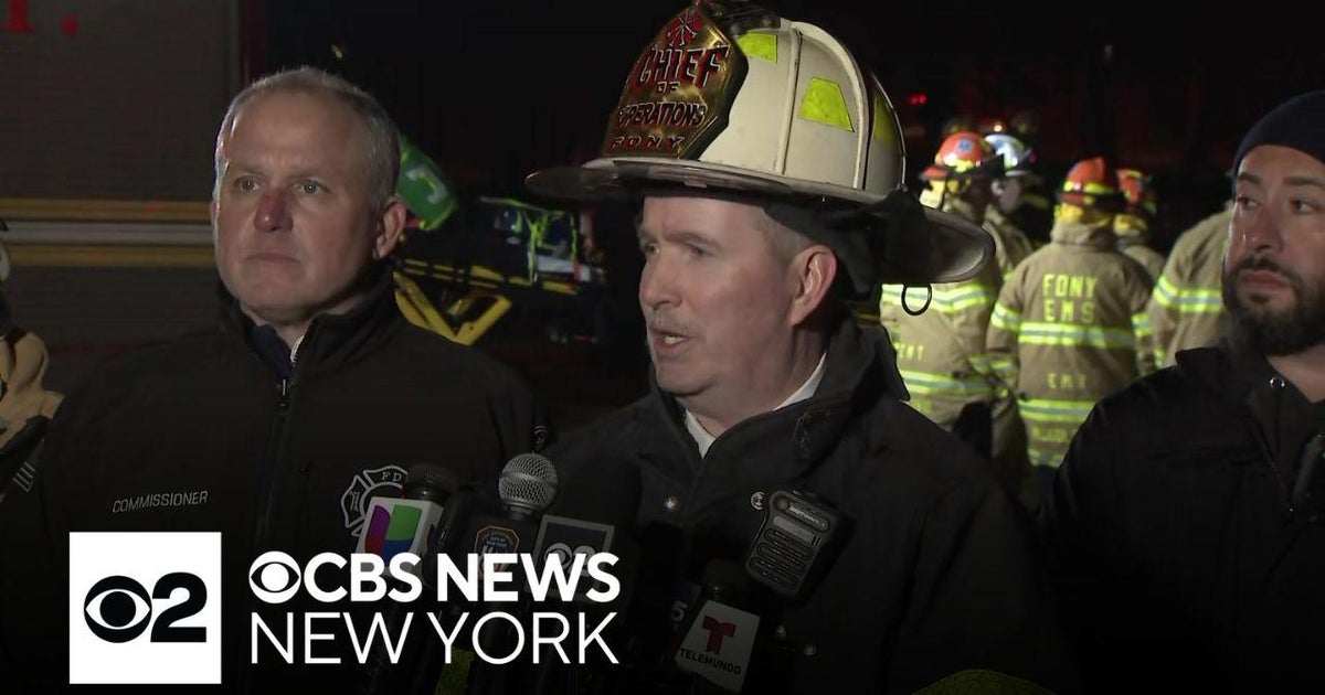 FDNY provides update on brush fire in Inwood Hill Park - CBS New York