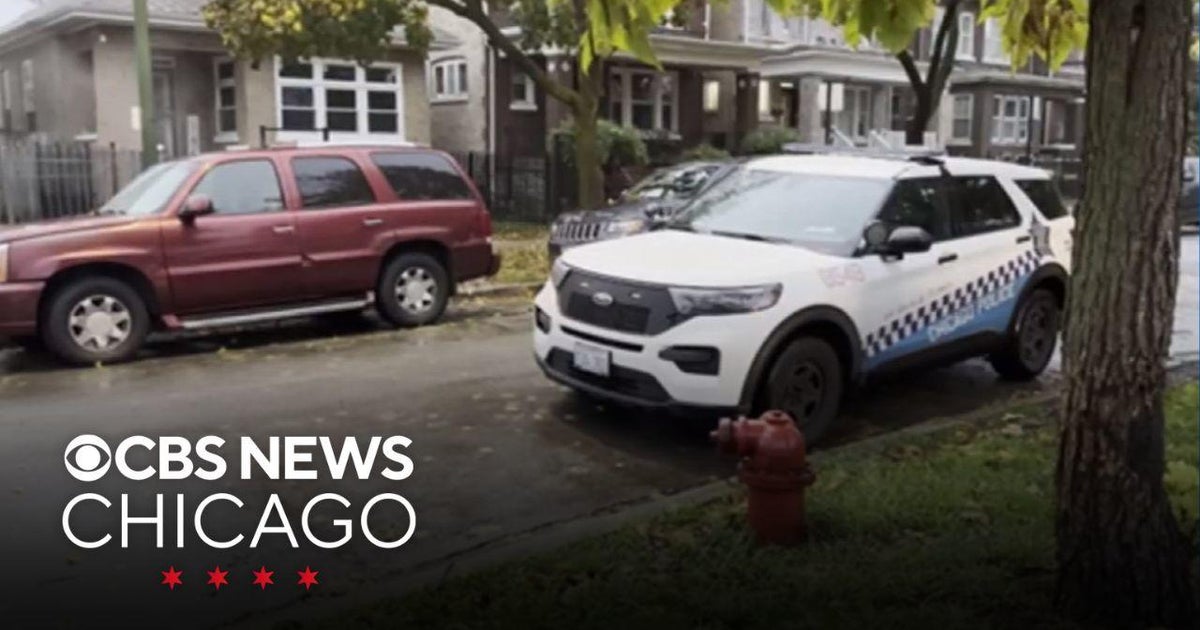Man pistol-whipped during robbery attempt in Gage Park - CBS Chicago