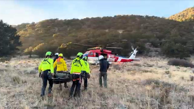 sand-dunes-dead-hunter-5-alamosa-volunteer-search-and-rescue-on-fb-copy.jpg 