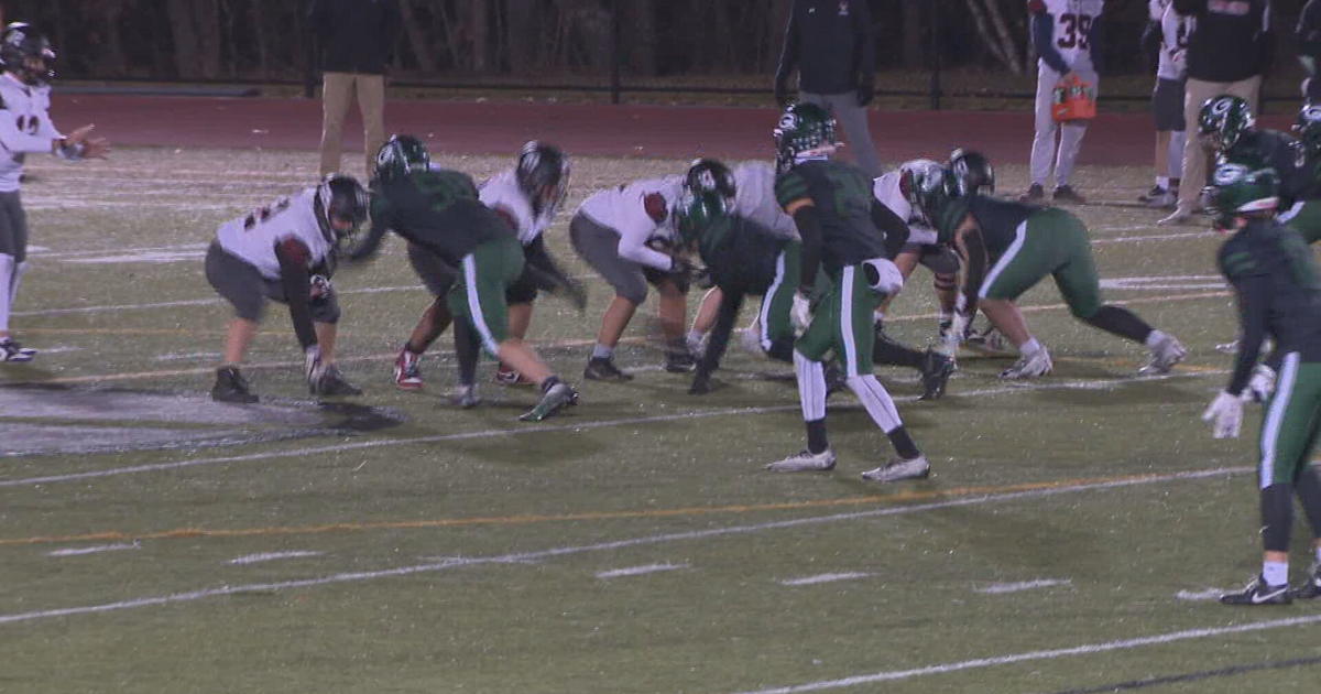 A slice of normalcy in Marblehead as the football team returns to play during a teachers strike