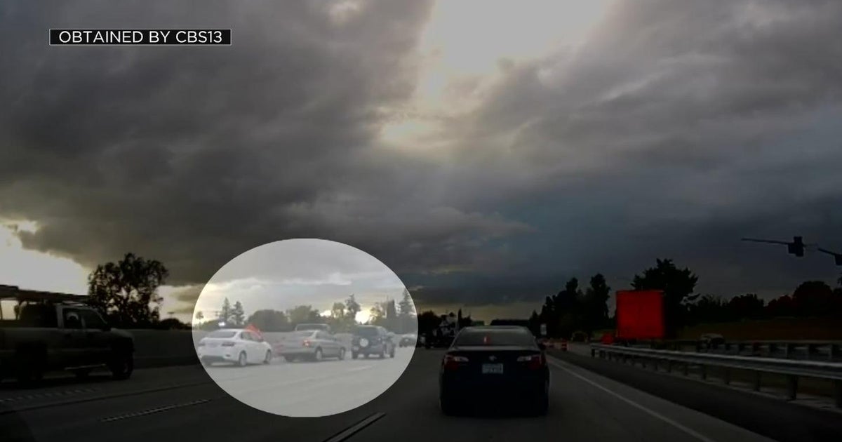 Witness speaks of crash that injured 4 on Highway 50 in Sacramento - CBS Sacramento