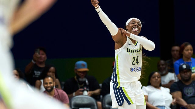 Chicago Sky v Dallas Wings