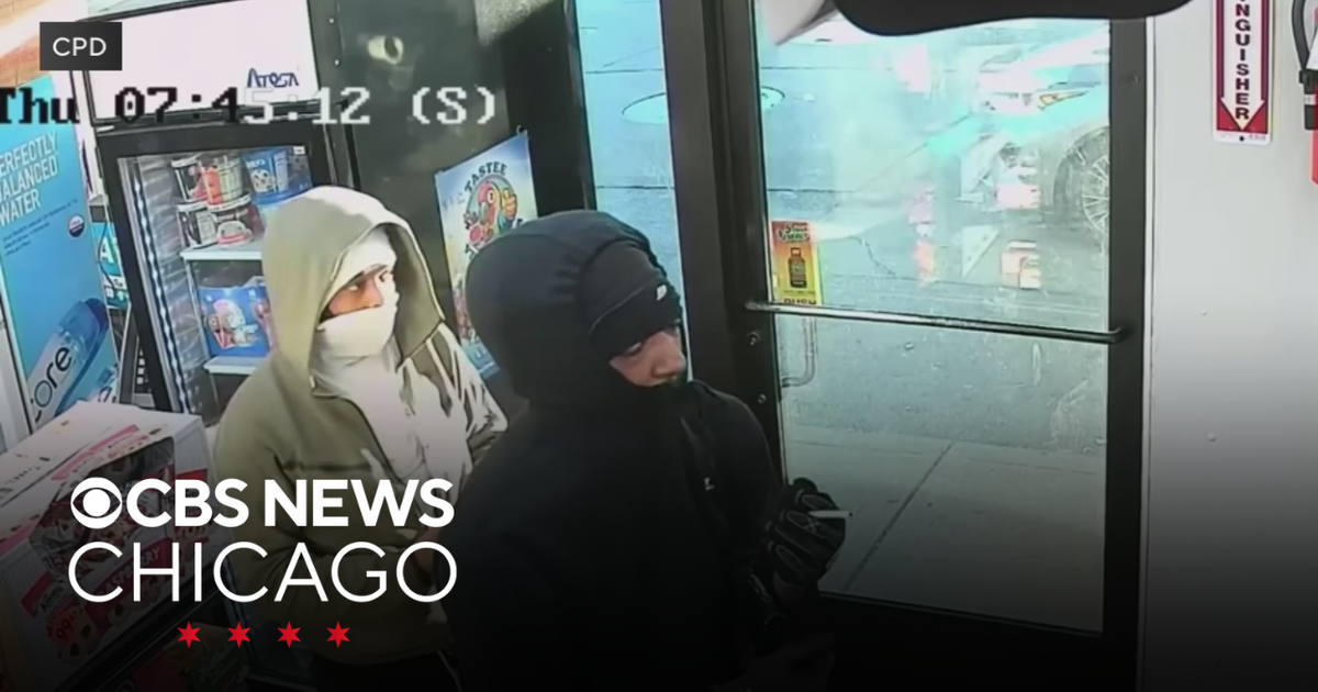 Suspects sought in deadly gas station shooting on Far South Side - CBS ...