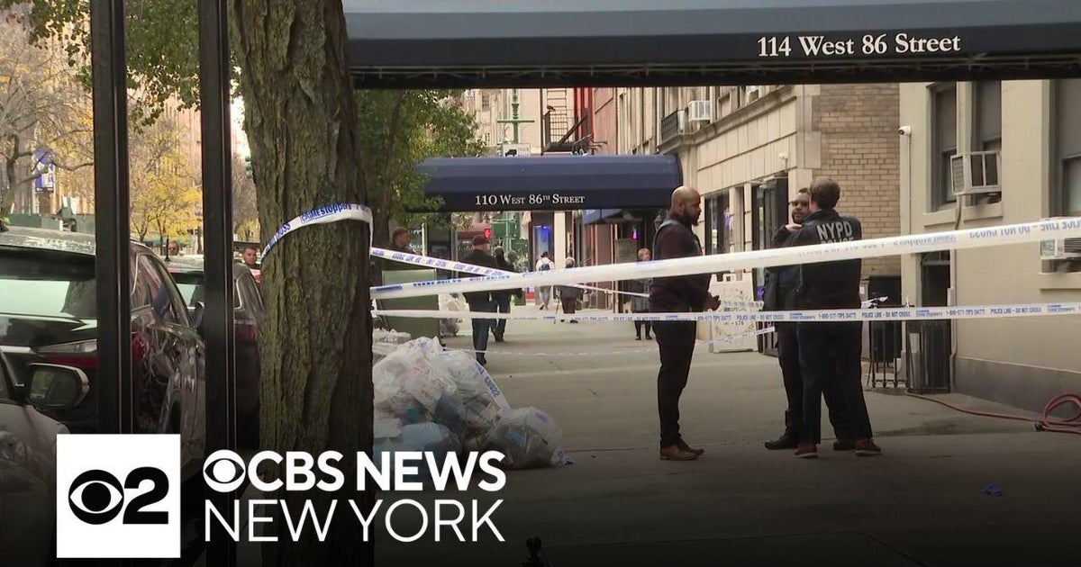 Suspect arrested in Upper West Side tourist slashing - CBS New York
